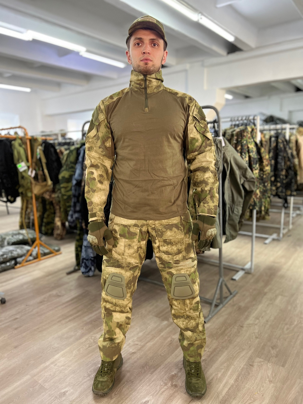 Тактический костюм G3 с защитой локтей и коленей / мох