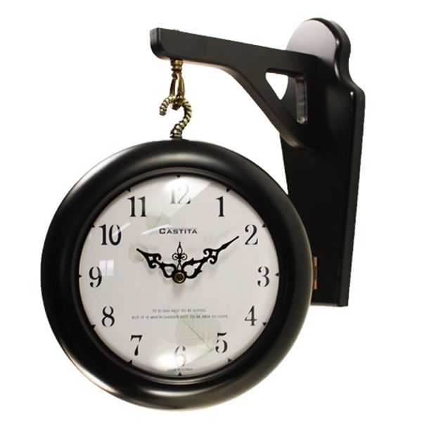 Стильные часы Castita