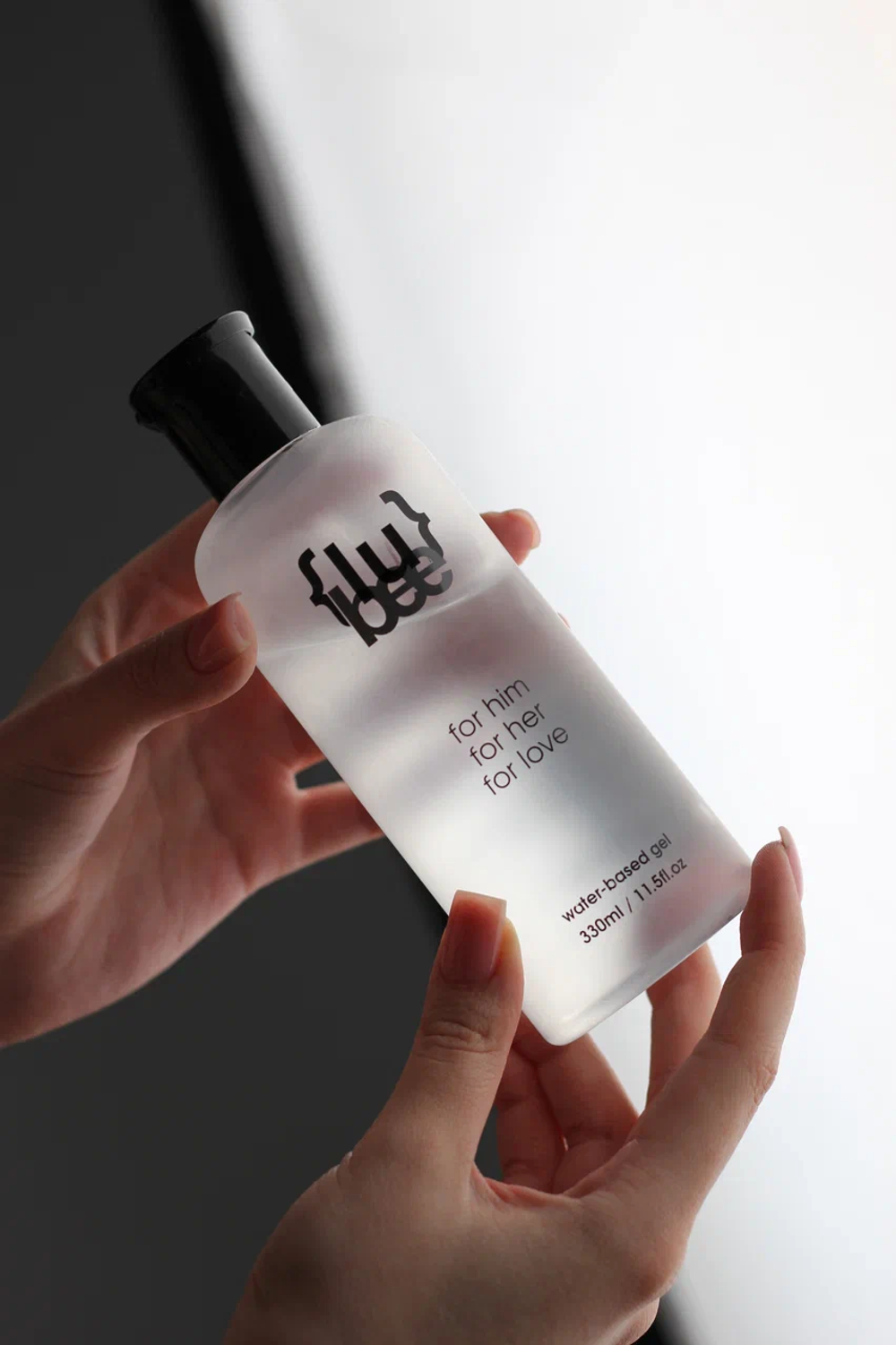 Lu bee water-based - Лубрикант на водной основе, 330мл