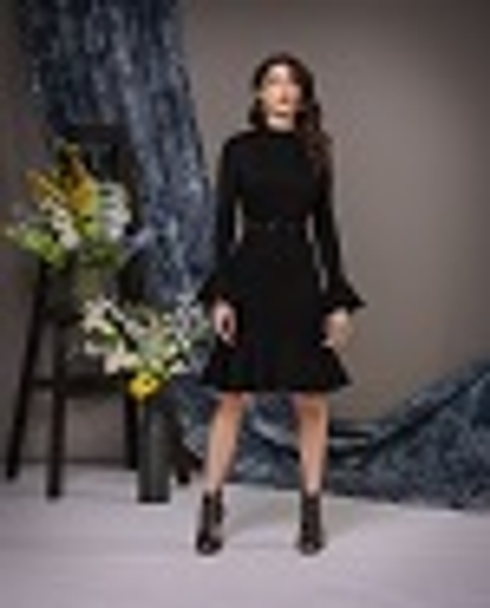 11-02-22 SS Трикотажное платье с глубокий вырезом по спинке, черный XL