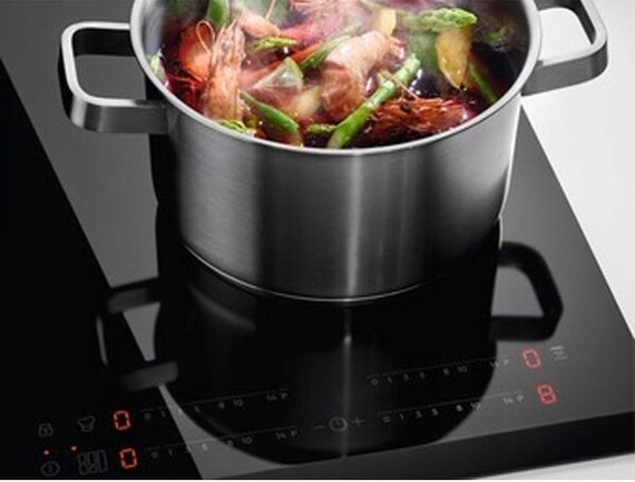 Варочная панель Electrolux EIT61443B