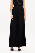 4913 Юбка женская (черный)