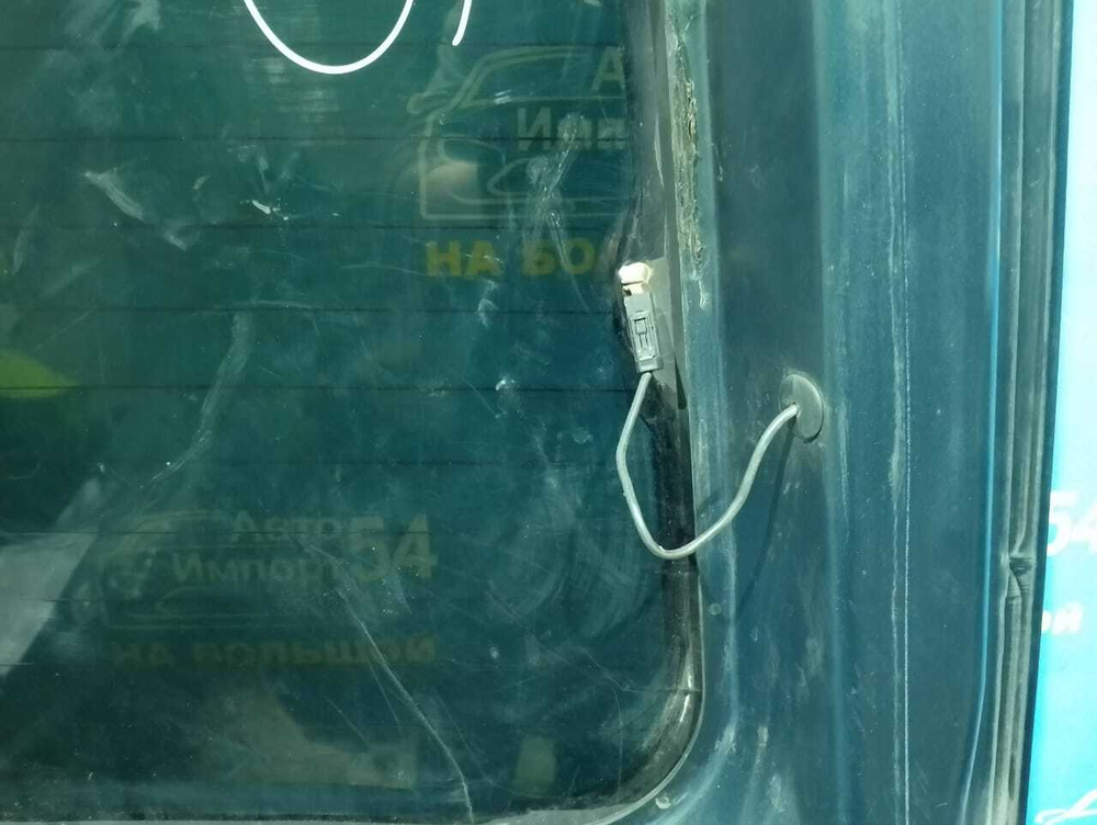 Дверь пятая MAZDA BONGO FRIENDEE 1997