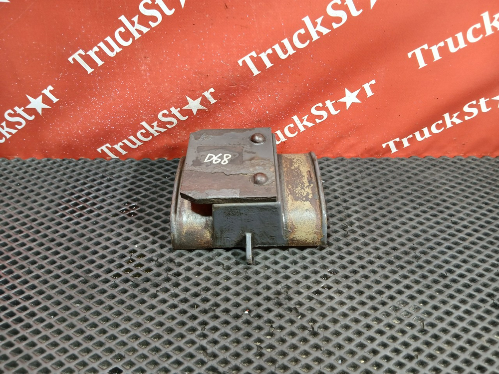 Проставка стремянки задняя левая