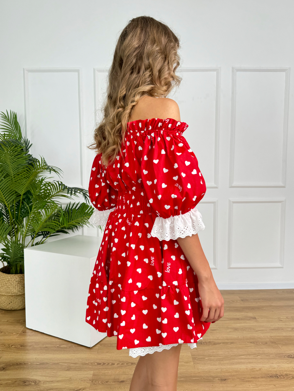 Сарафан платье летнее для девочки "Сердца на красном"
