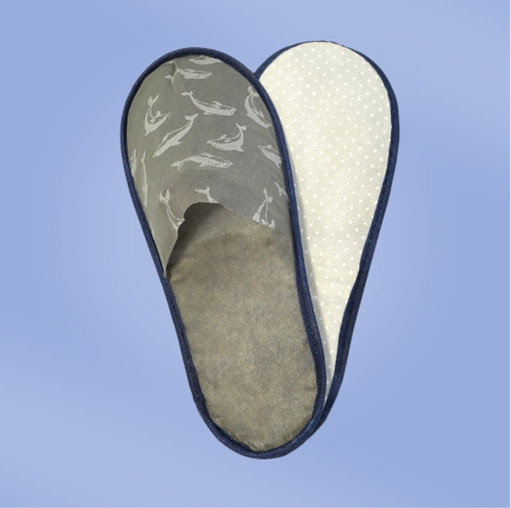 Тапки спанбонд, закрытый мыс (100 пар) одноразовые, дельфины, тематические УЗО, серые, темно-синяя окантовка