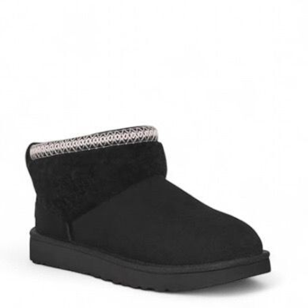 Ugg Classic Ultra Mini Maxi Curly Boot - Black