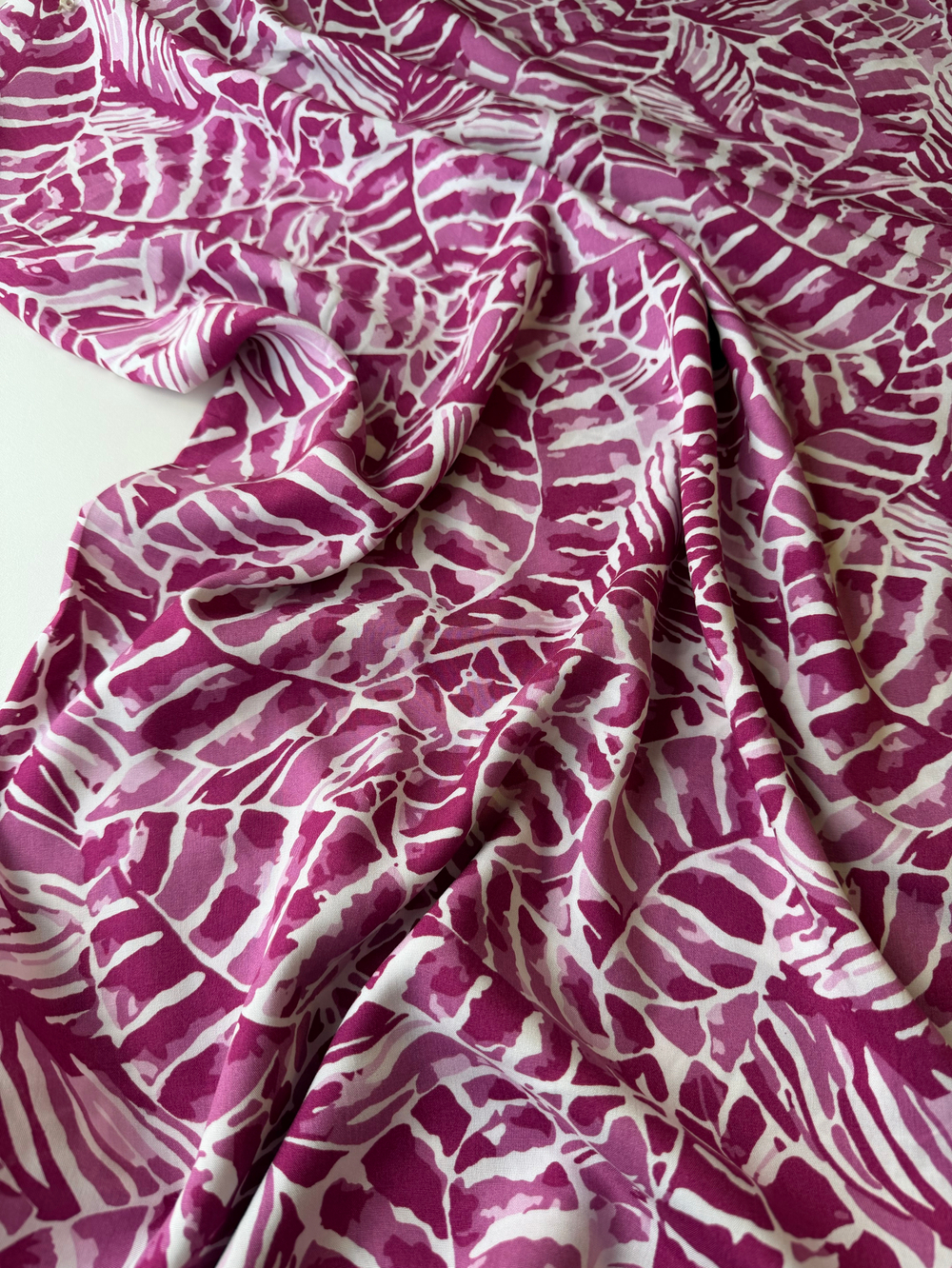 Вискоза (штапель) Тропики (ягодная)