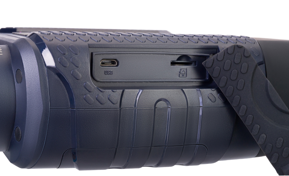 Бинокль цифровой ночного видения Levenhuk Discovery Night BL10 со штативом