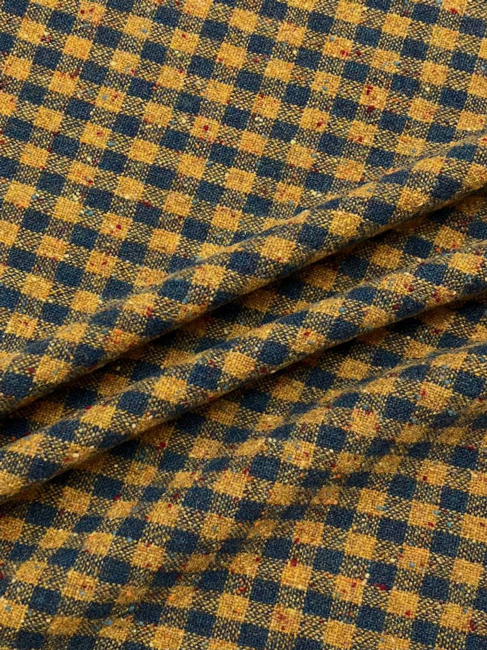 Твид шерстяной Max Mara горчичный в бирюзовую клетку и разноцветную крапинку
