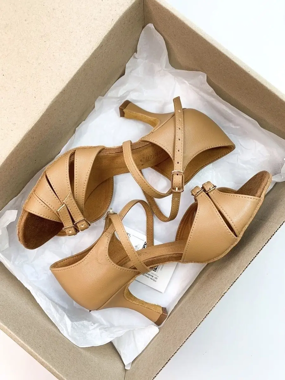 Танцевальные туфли для бальных танцев Dancemaster (7 см)