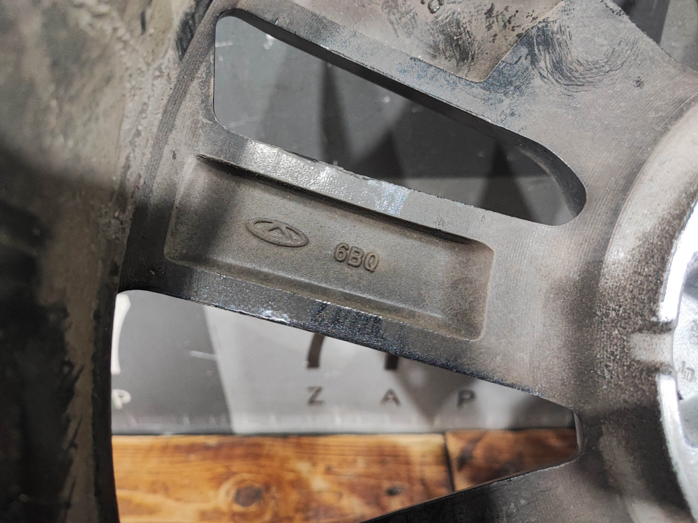 Диск колесный литой R18 Exeed LX 19-нв Б/У Оригинал 203000470AA