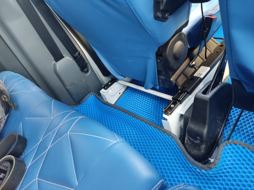 Автоковрики для Газель Next, грузопассажирский, АКПП