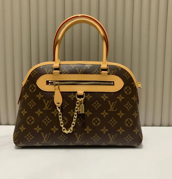 Сумка Louis Vuitton