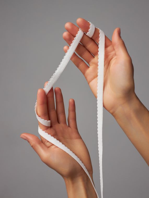 004 641/10 Резинка отделочная Lauma 10 мм, айвори 004