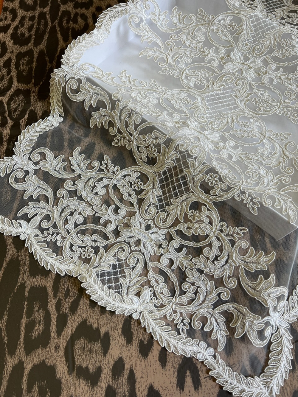 Комплект салфеток для сервировки Emozioni Artemide silver