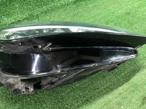Фара правая Audi Q5 2 80A (2017-2020) LED