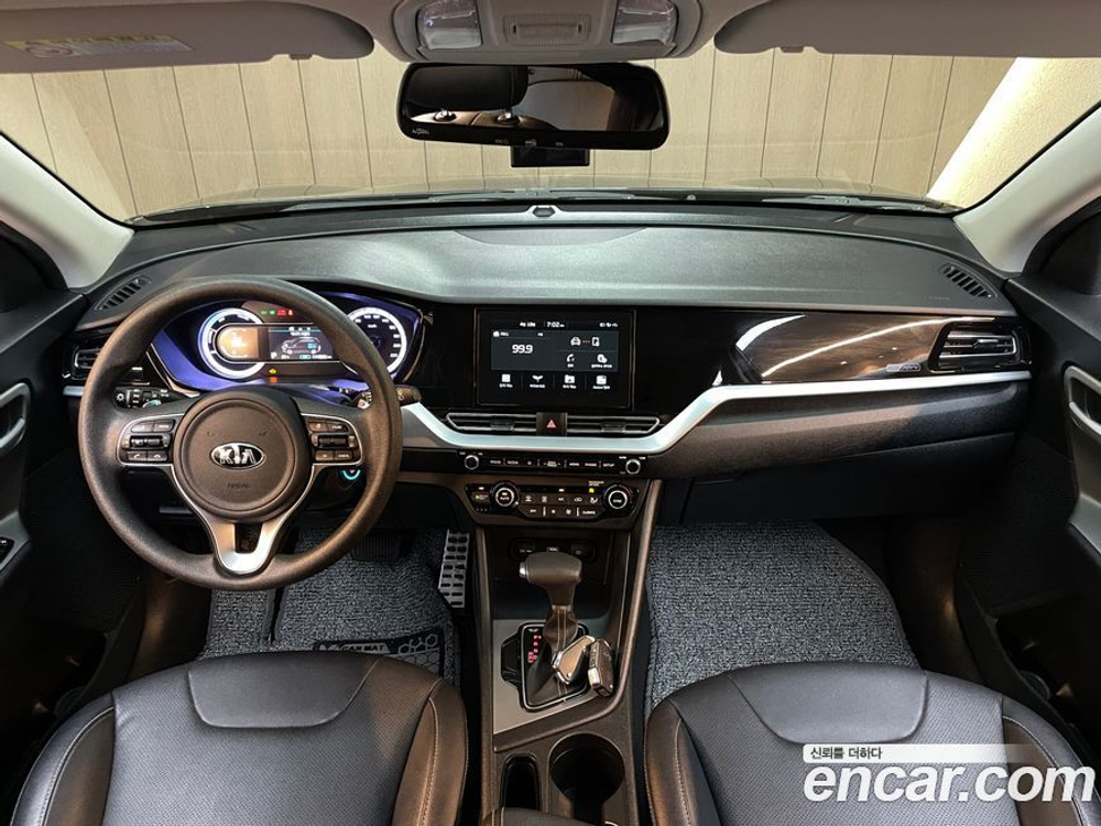 Kia The New Niro 1.6 HEV (05.2020)