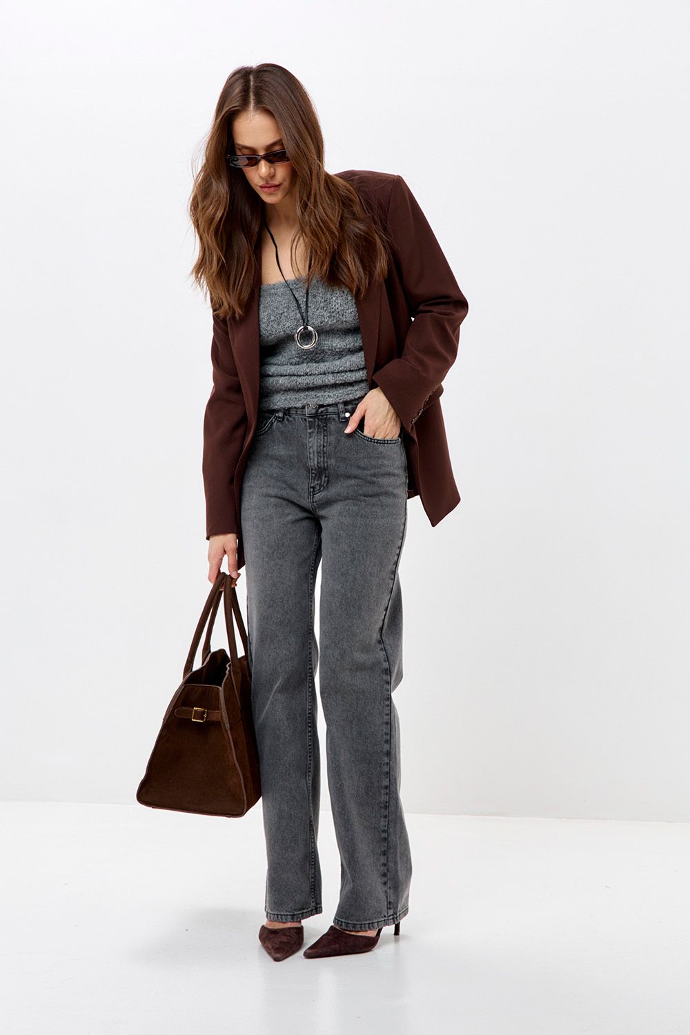 Джинсы wide leg серого цвета