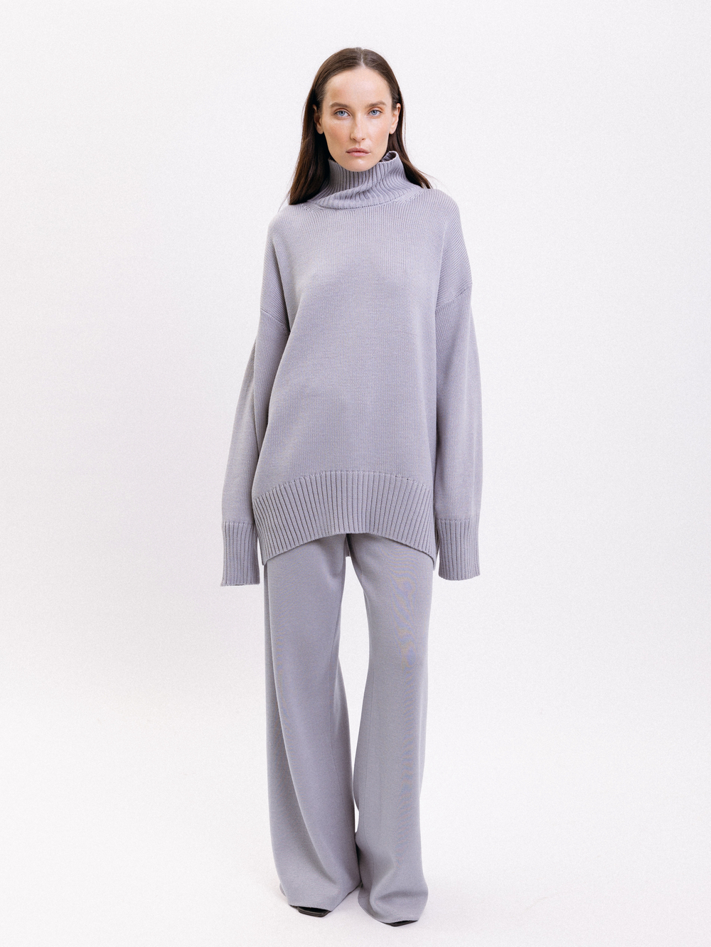 Свитер базовый