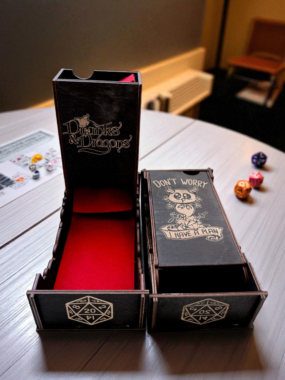 Dice Tower «Выпивка и драконы 2» — дерево