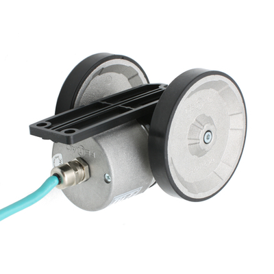 Инкрементальный энкодер INNOCONT ENC TPD 2510 с мерным колесом L=250мм, 1 имп/10мм, 5…30VDC, IP65, -20…+85C, кабель 2м ENC TPD 251