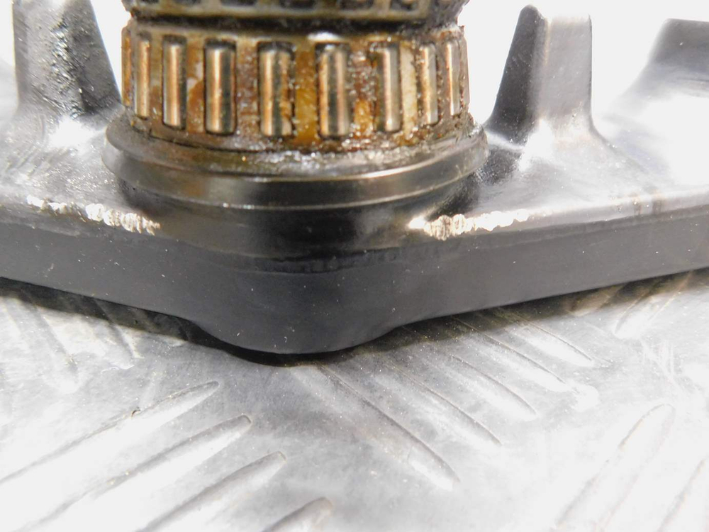 Траверса нижняя Kawasaki ZZR1100 99