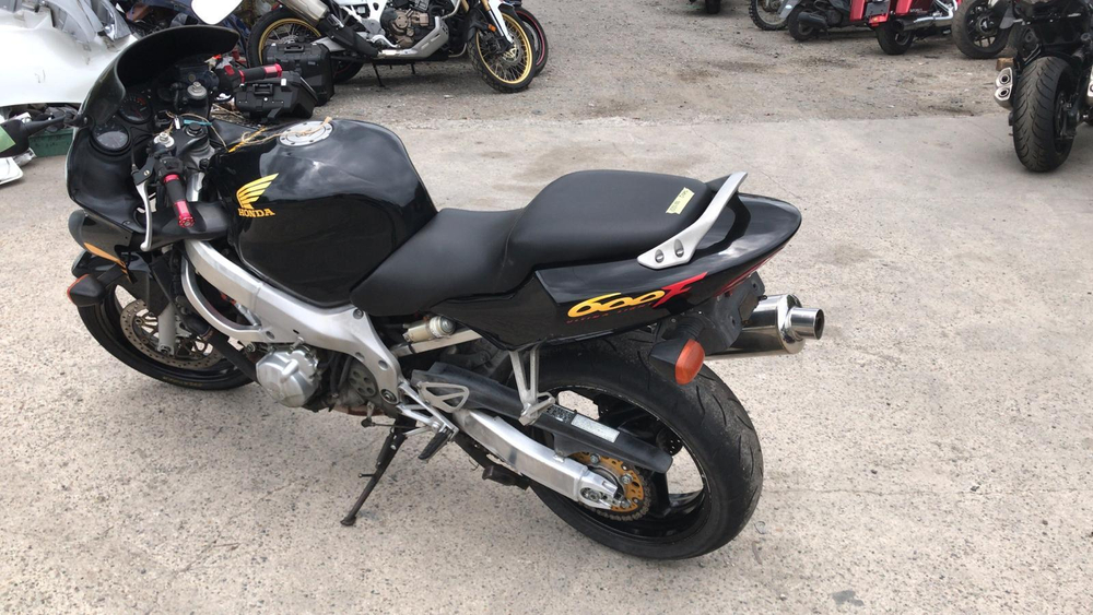 Honda CBR600F 038259