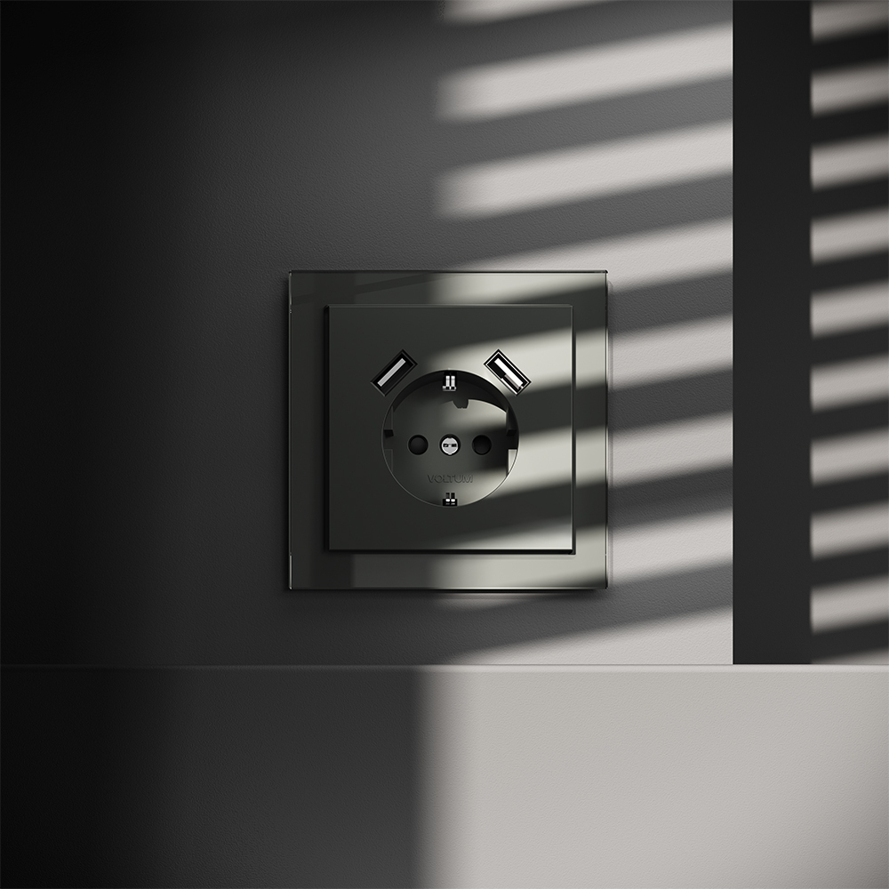 Розетка встраиваемая VOLTUM S70 с заземлением и защитными шторками, 16А, с USB, A+A, (титан)