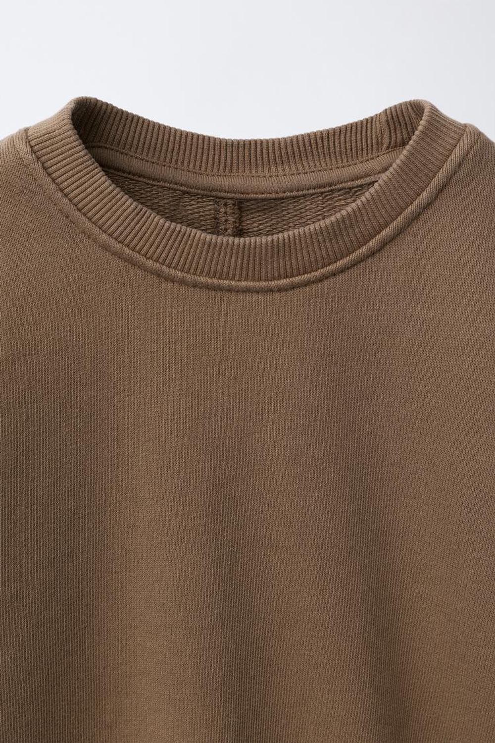 ZARA КОМПЛЕКТ ИЗ ТОЛСТОВКИ И БРЮК WIDE LEG С НАШИВКОЙ, СВЕТЛО-КОРИЧНЕВЫЙ