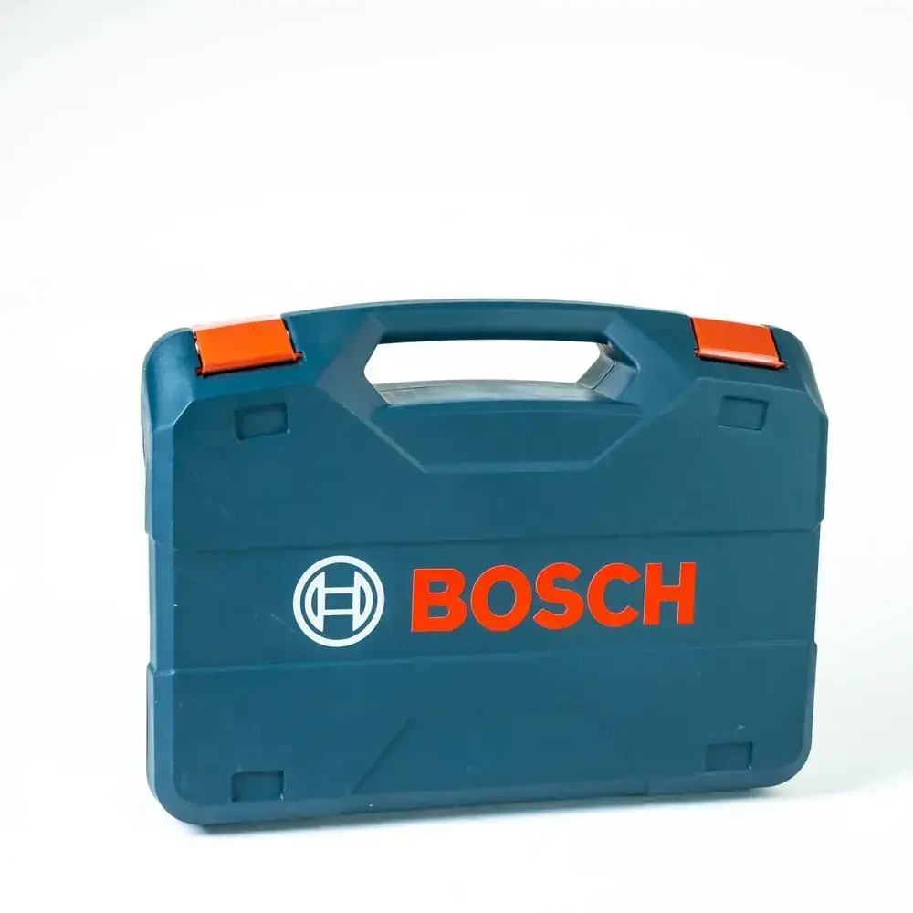 Bosch Перфоратор 801 Вт, 0 акк.
