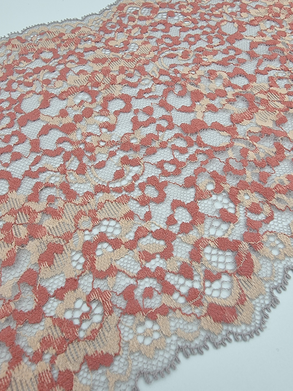 Кружево эластичное кирпичное/мультиколор КС149 (22 см)