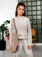 Спортивный костюм для девочки в школу