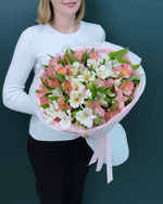 Букет белая и розовая альстромерия 9шт(00438)
