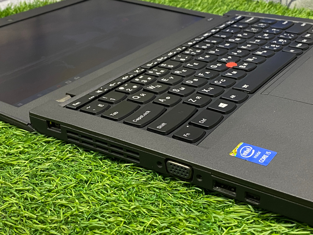 Ноутбук Lenovo 12.5" i5-4200U/8GB/256GB SSD/ ThinkPad X240/Windows 10
