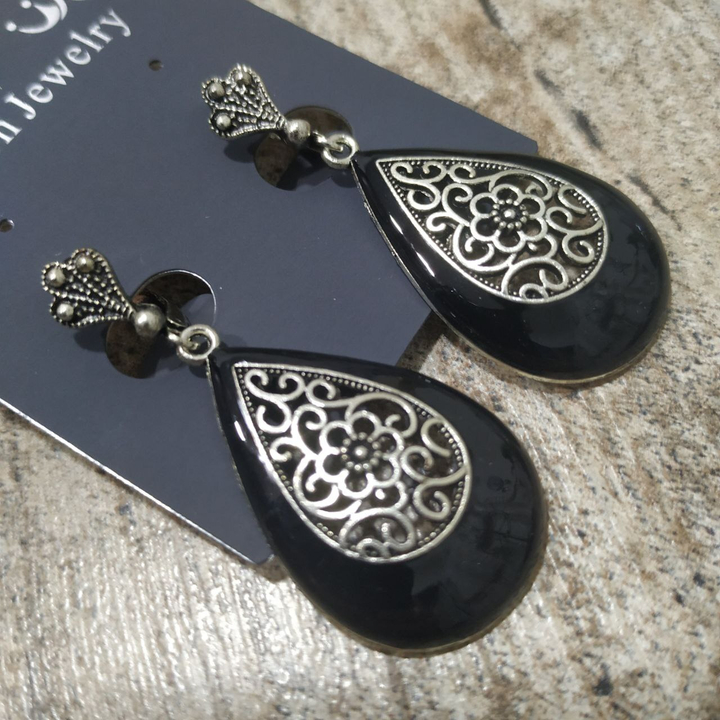 Серьги на англ.заст Bohemia Цветок форма капля металл античный серебристый