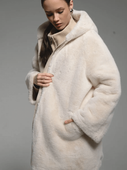 Шуба искусственная, жемчужная, SilverFox