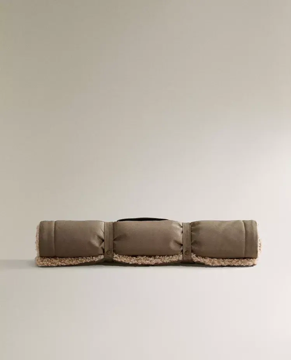 ZARA HOME СКЛАДНОЙ КОВРИК ДЛЯ ДОМАШНИХ ЖИВОТНЫХ