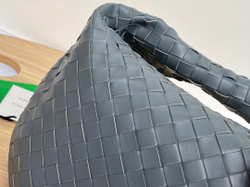 Bottega Veneta Teen Jodie 36 cm