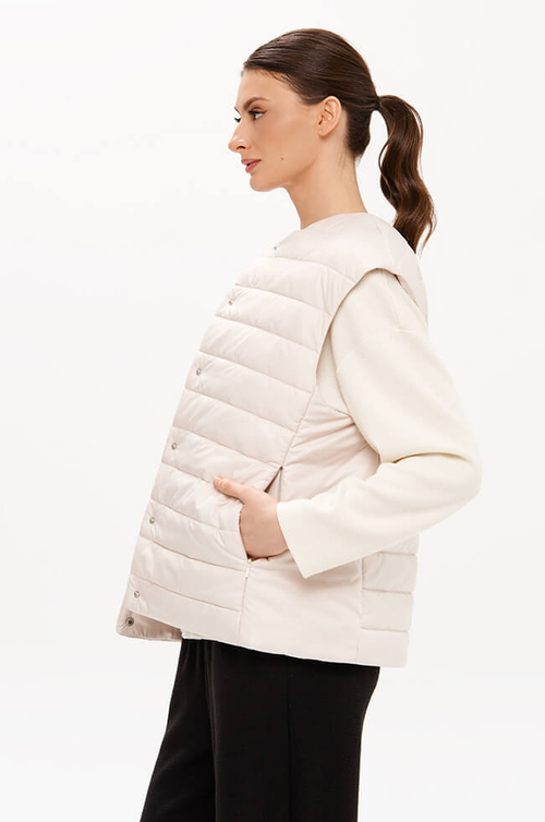 0117 Жилет женский (кремовый)