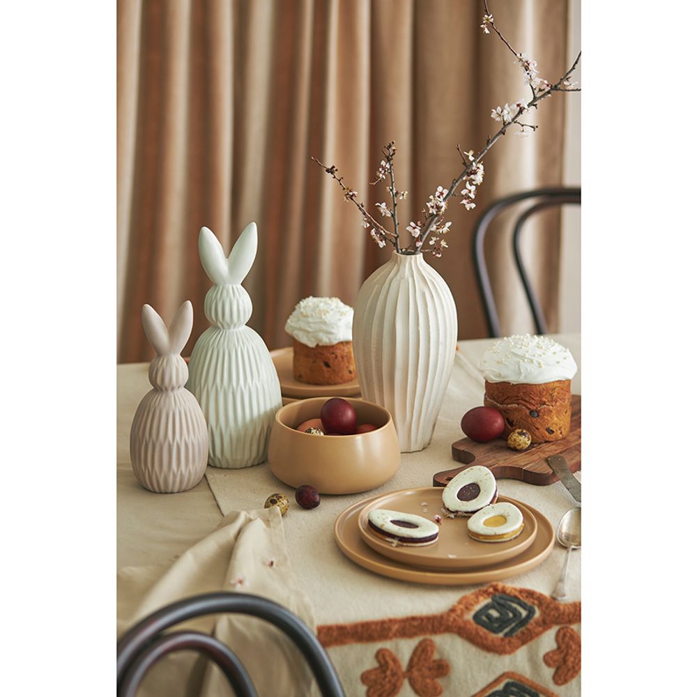 Декор из фарфора белого цвета Trendy Bunny из коллекции Easter Essential, 12,5х12,5x30,5 см