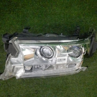 Битая Фара левая Toyota Land Cruiser 200 (2015-2021) LED