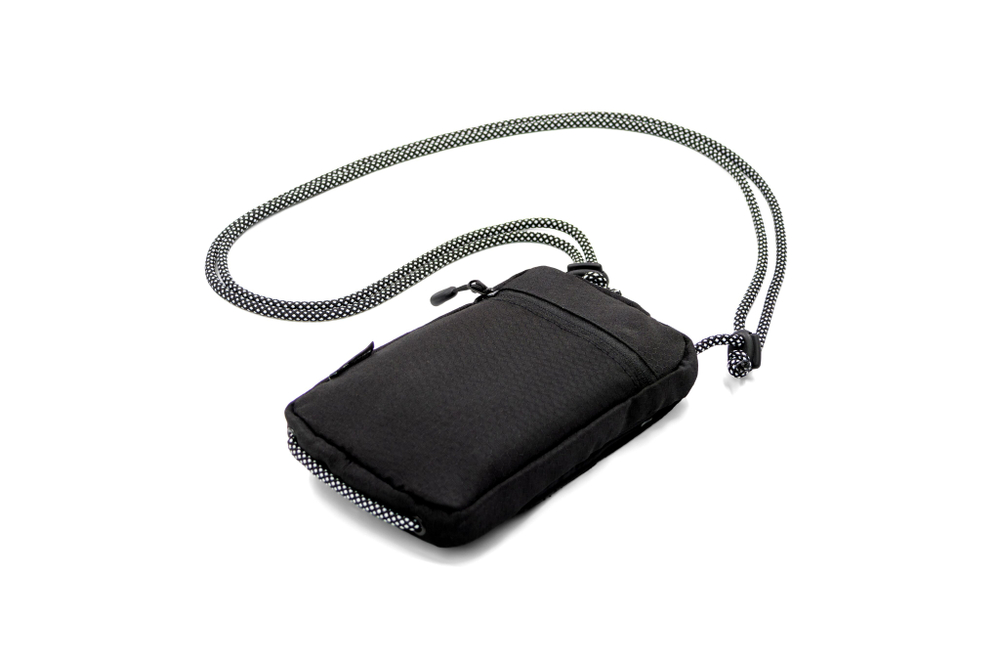 Brandcharger Black Solo back