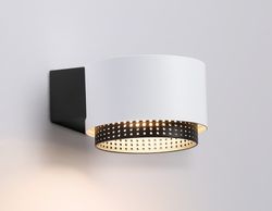 Ambrella Настенный светильник со сменной лампой Techno family TN71296