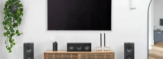 KEF Q250C Satin White