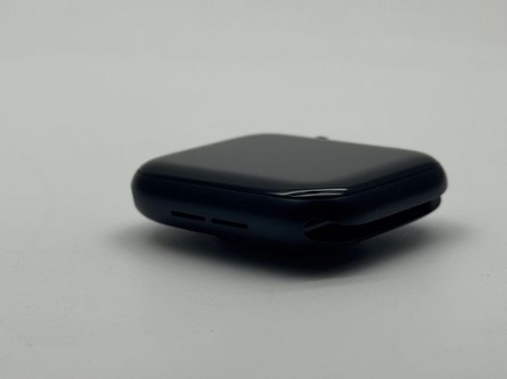Apple Watch SE 3 44mm Midnight