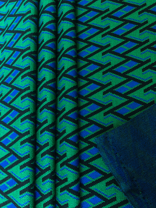 Трикотаж принт геометрия, зеленый, синий, черный вискоза ROYCE
