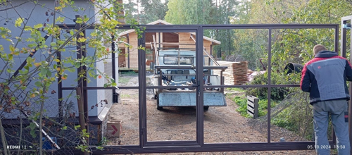 Каркас отуатных ворот "САДОВЫЕ" с встроенной калиткой. Проем 5м.