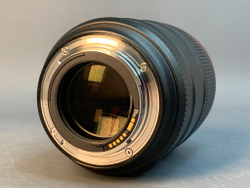 Canon EF 85mm 1.4L IS USM