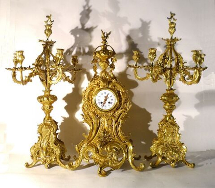 Часовой гарнитур в стиле Неорококо